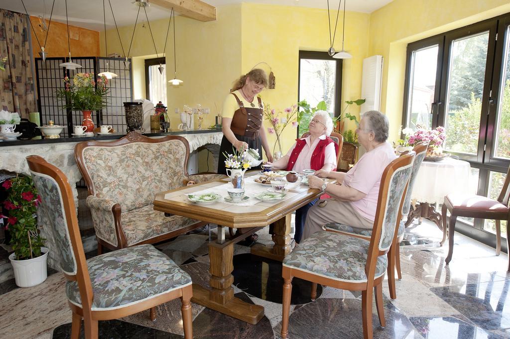 Landferienhaus Pension Erika Mühlhausen الغرفة الصورة